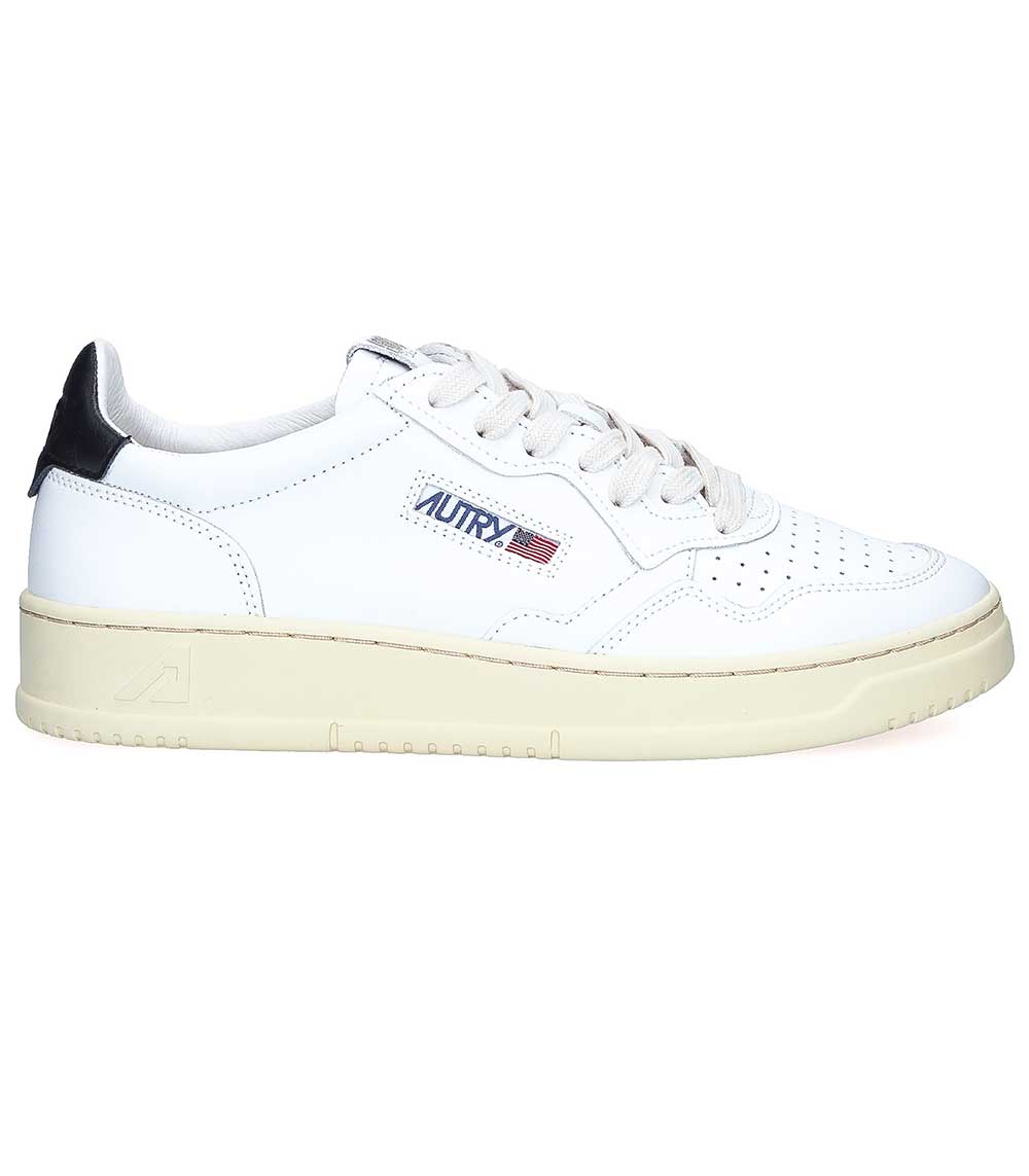 Men's sneakers Medalist Low Leather White/Black Autry