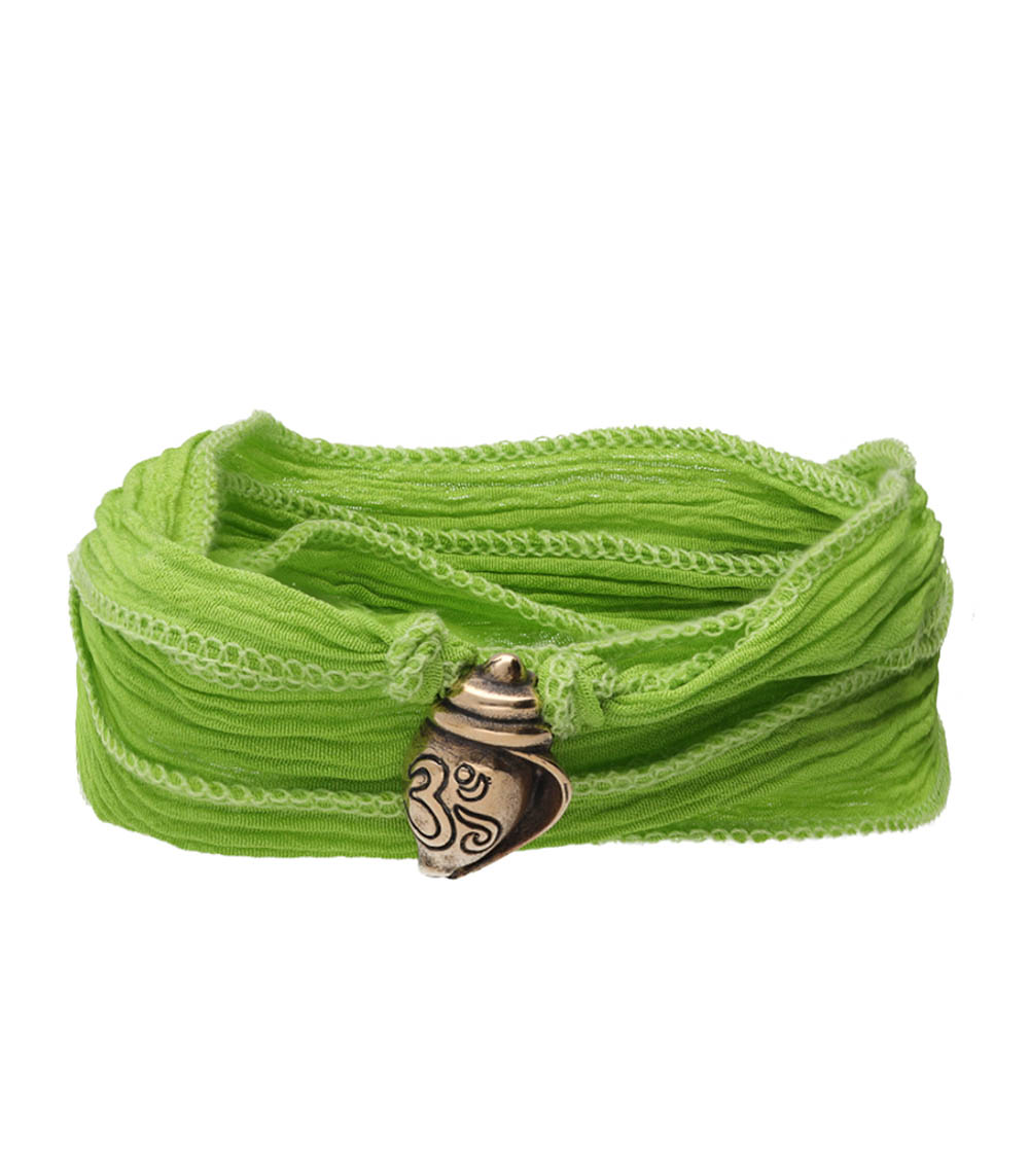 Silk bracelet to tie and Shanka charm in bronze Catherine Michiels