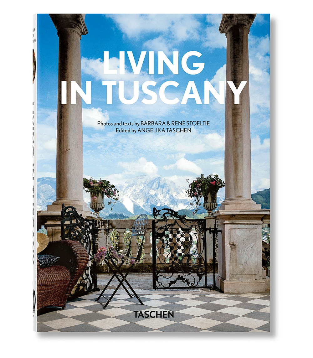 Living in Tuscany Taschen