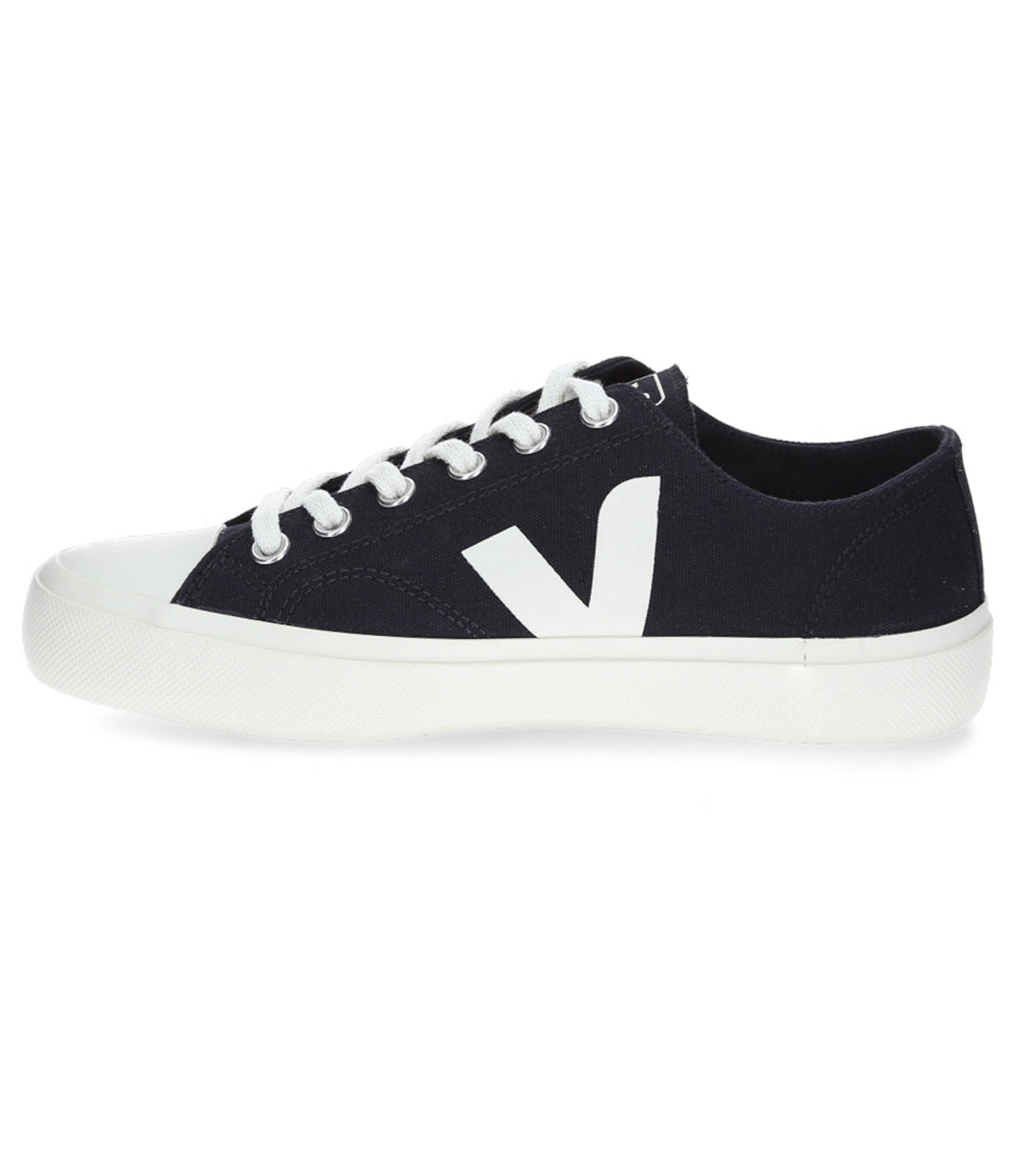 Basket veja femme discount noir