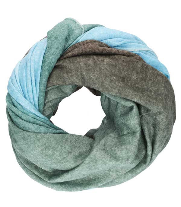 Femme Accessoires Écharpes et foulards Écharpe à effet dégradé Cachemire Faliero Sarti en coloris Bleu 