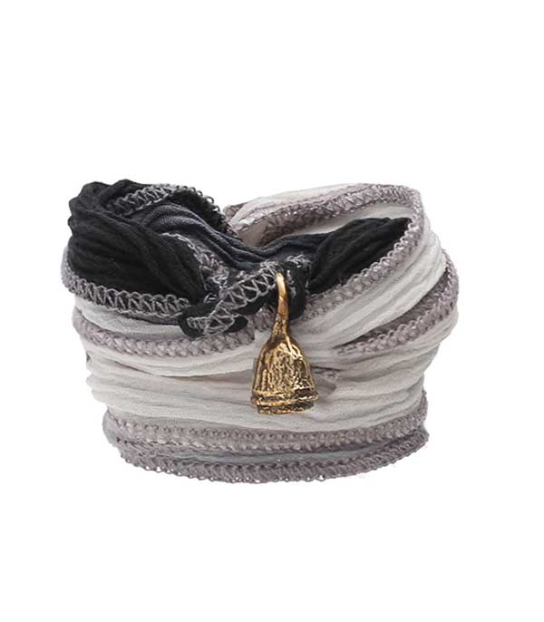 Bracelet lien de soie Charm Bell Bronze Catherine Michiels