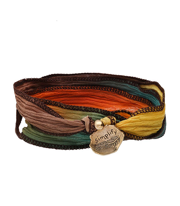 Silk bracelet to tie and Simplify charm in bronze Catherine Michiels
