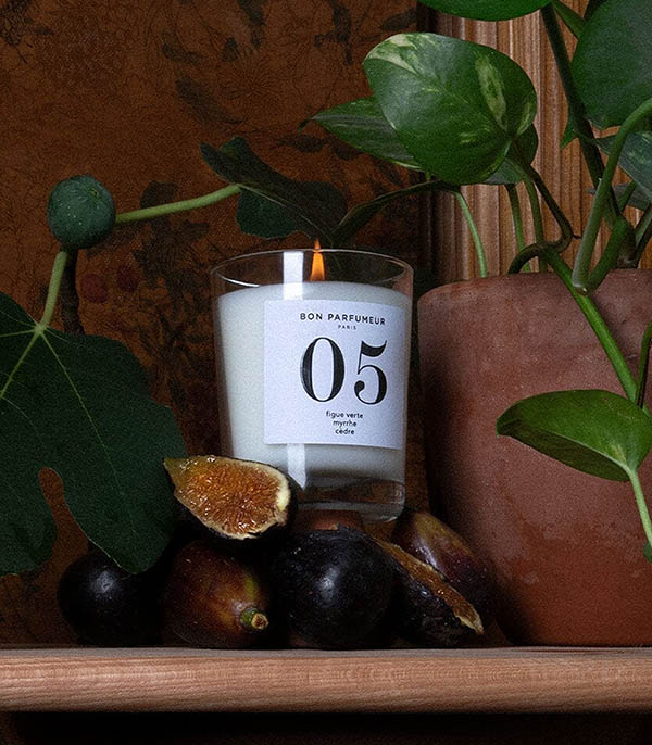 05 Green Fig, Myrrh and Cedar scented candle Bon Parfumeur