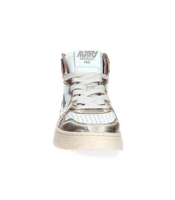 Sneakers Medalist Mid White and Platinum Autry