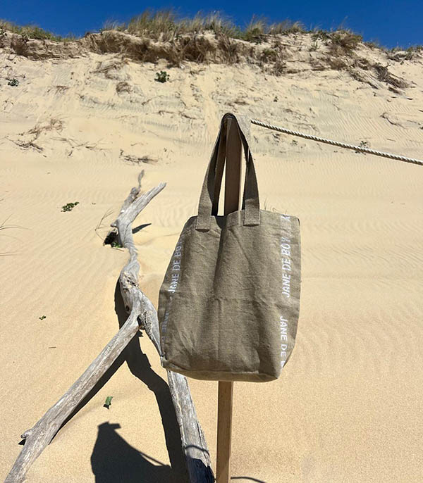 Tote Bag Doudou en lin Jane de Boy Blanc Charvet Editions Tote Bag Doudou en lin Jane de Boy Blanc Charvet Editions