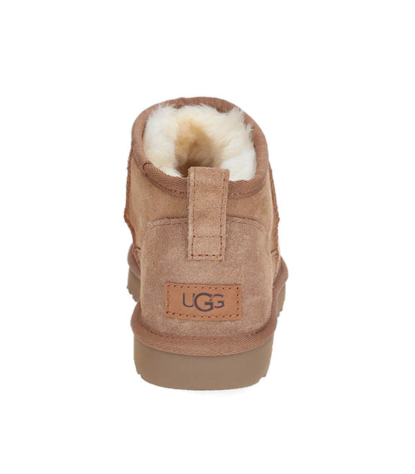 Classic Ultra Mini Daim Chestnut UGG® Boots