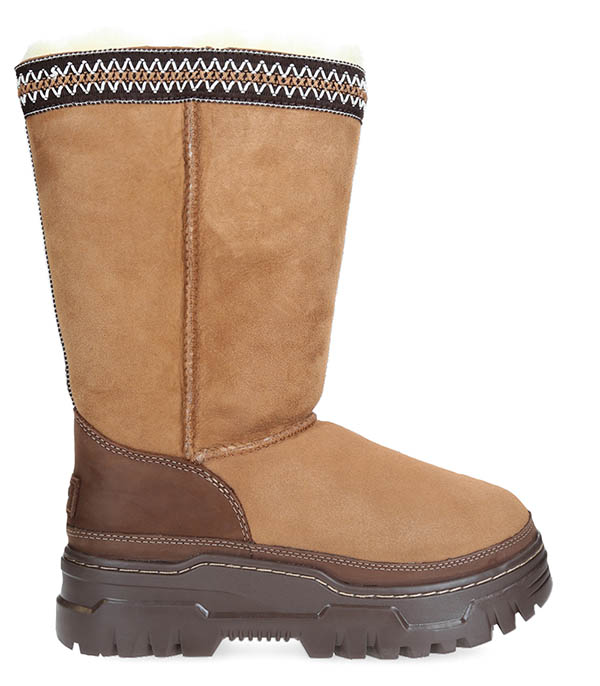 Classic Tall Trailgazer Chesnut UGG® Boots