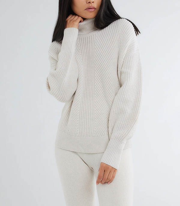 Milk Roll Neck Sweater Majestic Filatures