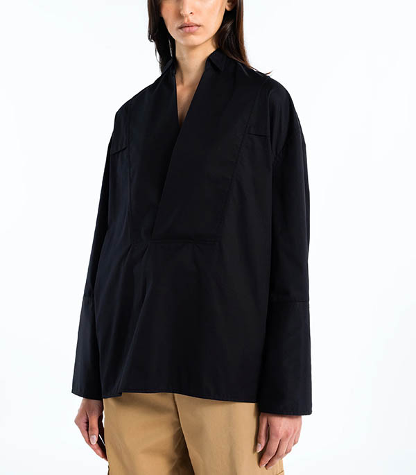 Holly Black shirt Margaux Lonnberg