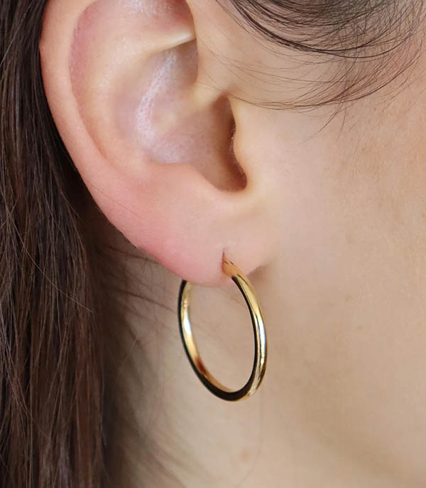 Olivia 25mm Gold Earrings Waekura