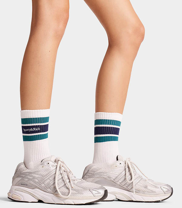 Serif Logo striped White/Alpine Sporty & Rich socks