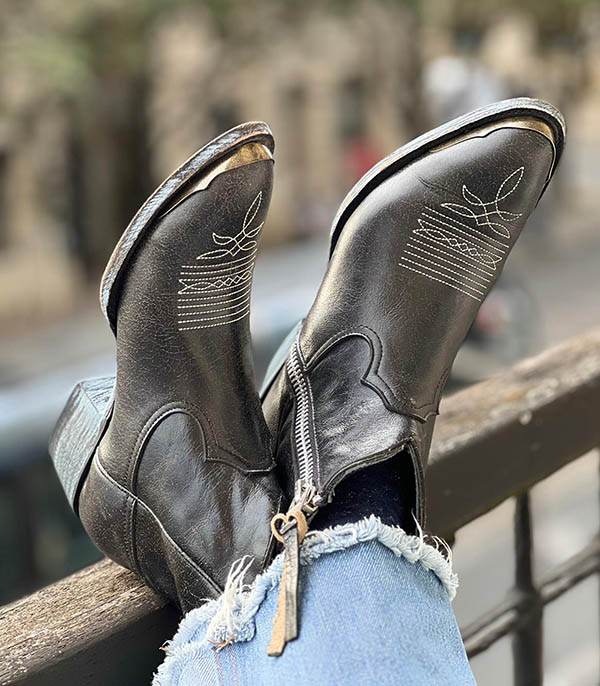 Boots Santiag Melody Black x Jane de Boy Mexicana Boots Santiag Melody Black x Jane de Boy Mexicana