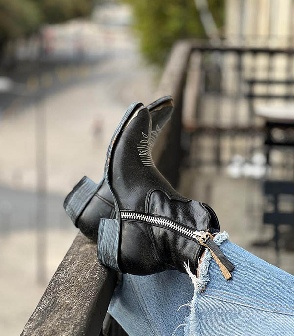 Boots Santiag Melody Black x Jane de Boy Mexicana Boots Santiag Melody Black x Jane de Boy Mexicana