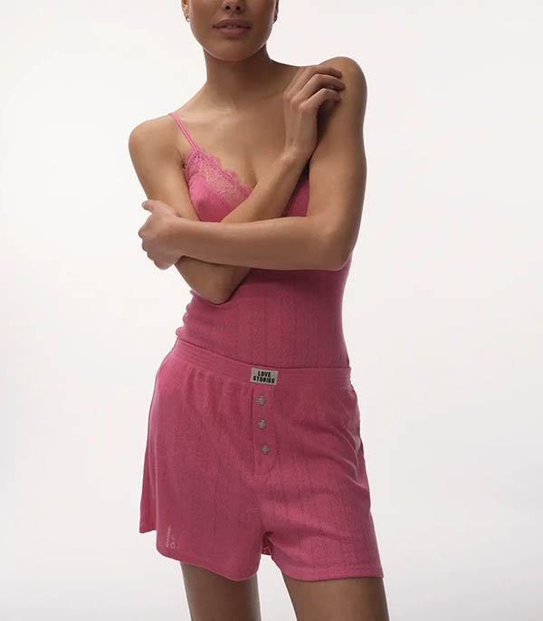 Short Sunday Pink  Love Stories