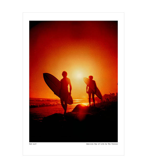 Affiche The Vision Awol 018 - Red surf 30 x 40 cm Image Republic