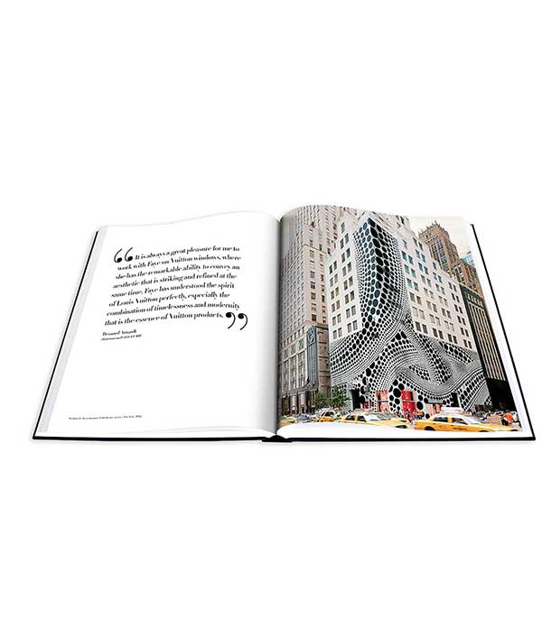 Livre Louis Vuitton Windows (Ultimate Edition) Assouline