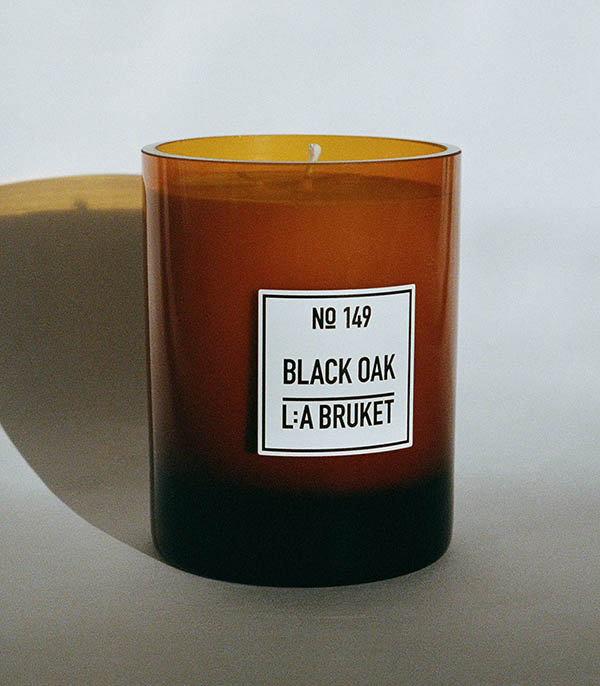 Bougie parfumée n°149 Chêne Noir 260 g L:a Bruket