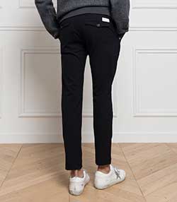 Tenue portée avec Pantalon costume homme