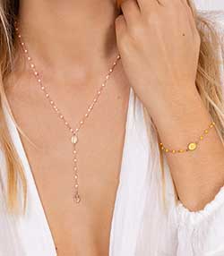 Tenue portée avec Bracelet Etoile du Nord or rose, perles de résine et diamant