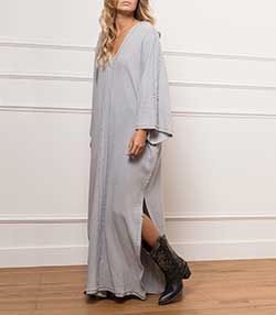 Tenue portée avec Robe Kaftan Kulwa Silver