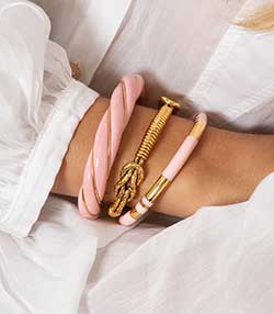 Tenue portée avec Jonc Actua Positano Baby Pink