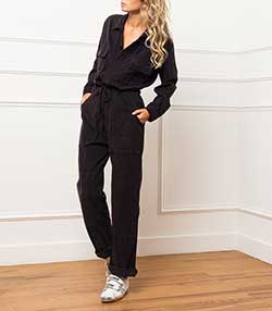 Tenue portée avec Combinaison Rose