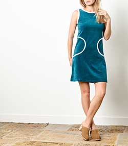 Tenue portée avec Robe Twiggy Bleu canard
