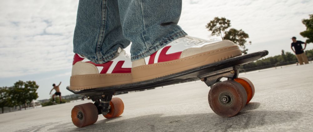 Avec quoi porter des baskets au quotidien ? 